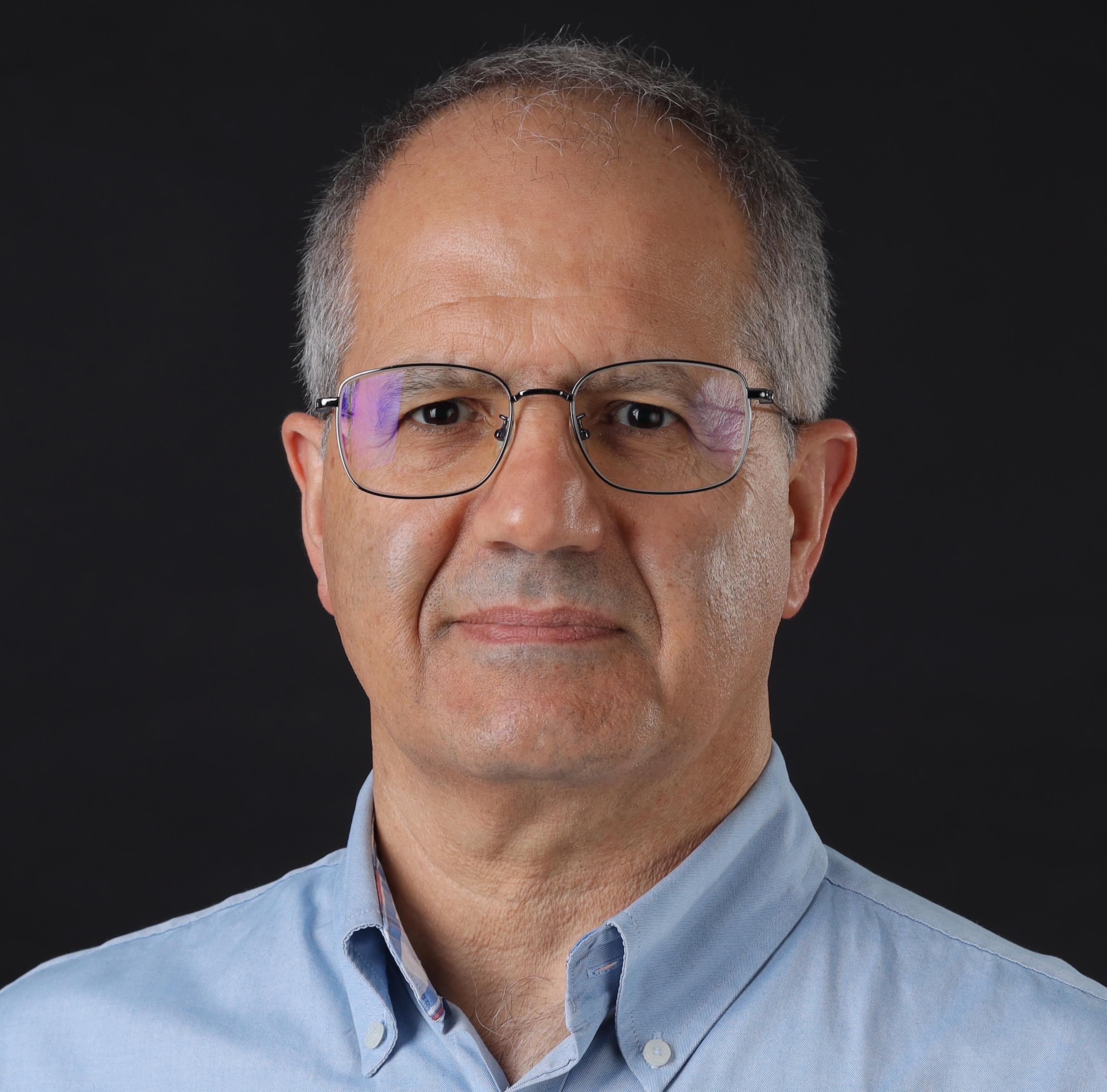 speaker photo